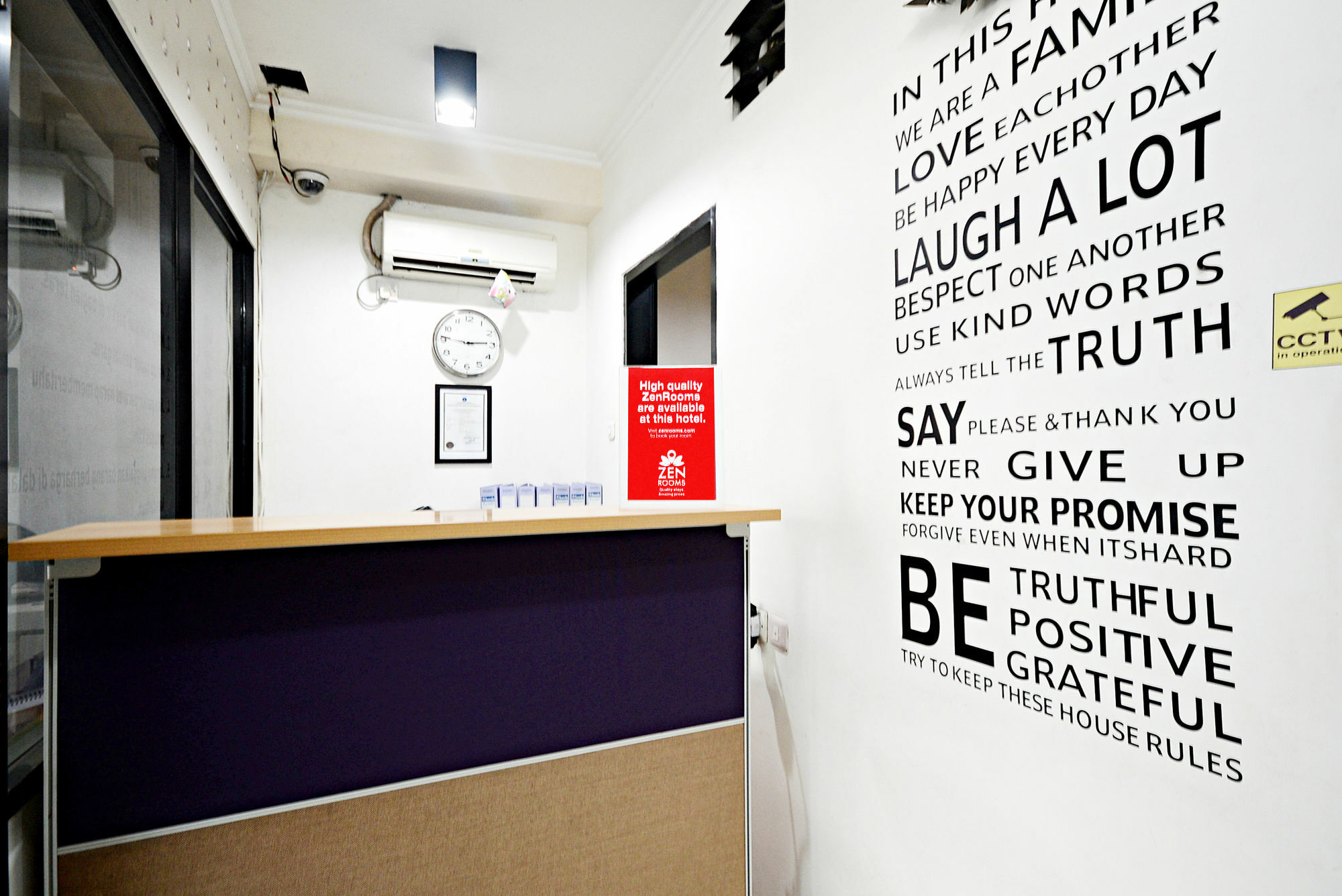 Zen Rooms Cideng Barat 雅加达 外观 照片